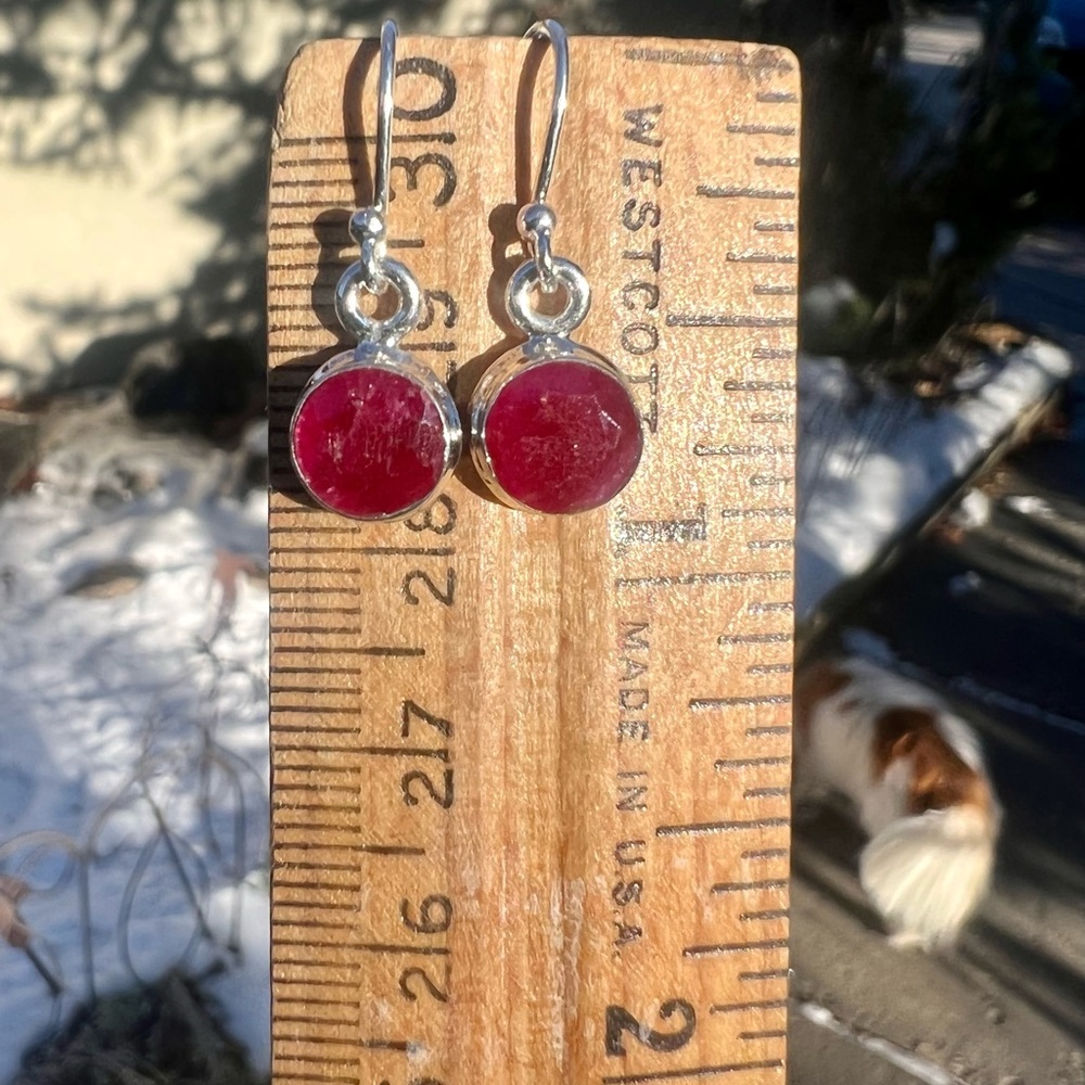 Sundance $108 NEW 7/8" Red Ruby Sterling Silver July Birthstone Earrings - Picture 5 of 7